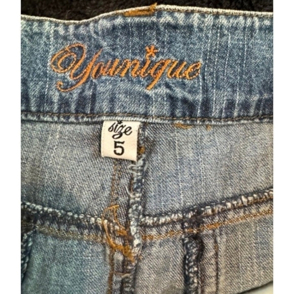Younique size 5 denim and silk patchwork skirt - Picture 3 of 3